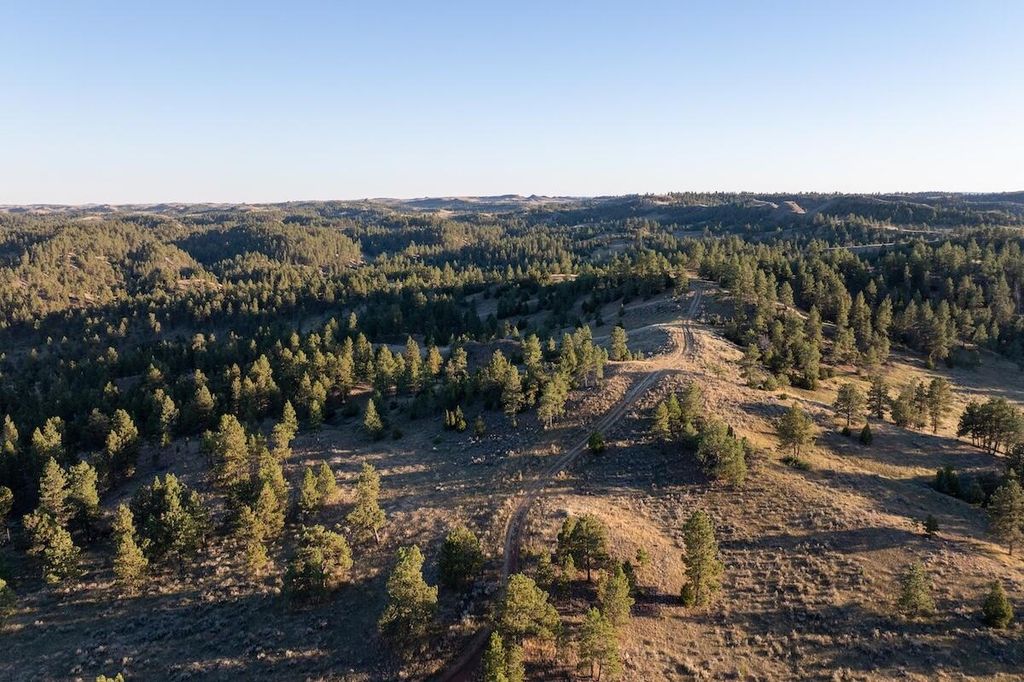 979 Bitter Creek Road, Recluse, WY 82725 photo 13