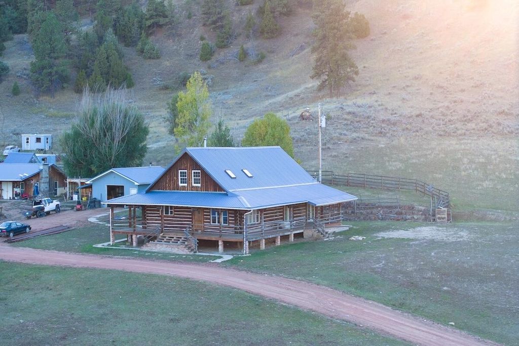 979 Bitter Creek Road, Recluse, WY 82725 photo 27