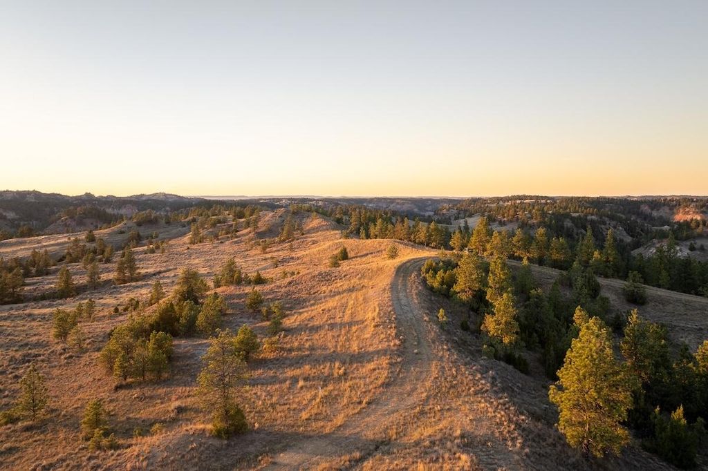 979 Bitter Creek Road, Recluse, WY 82725 photo 32