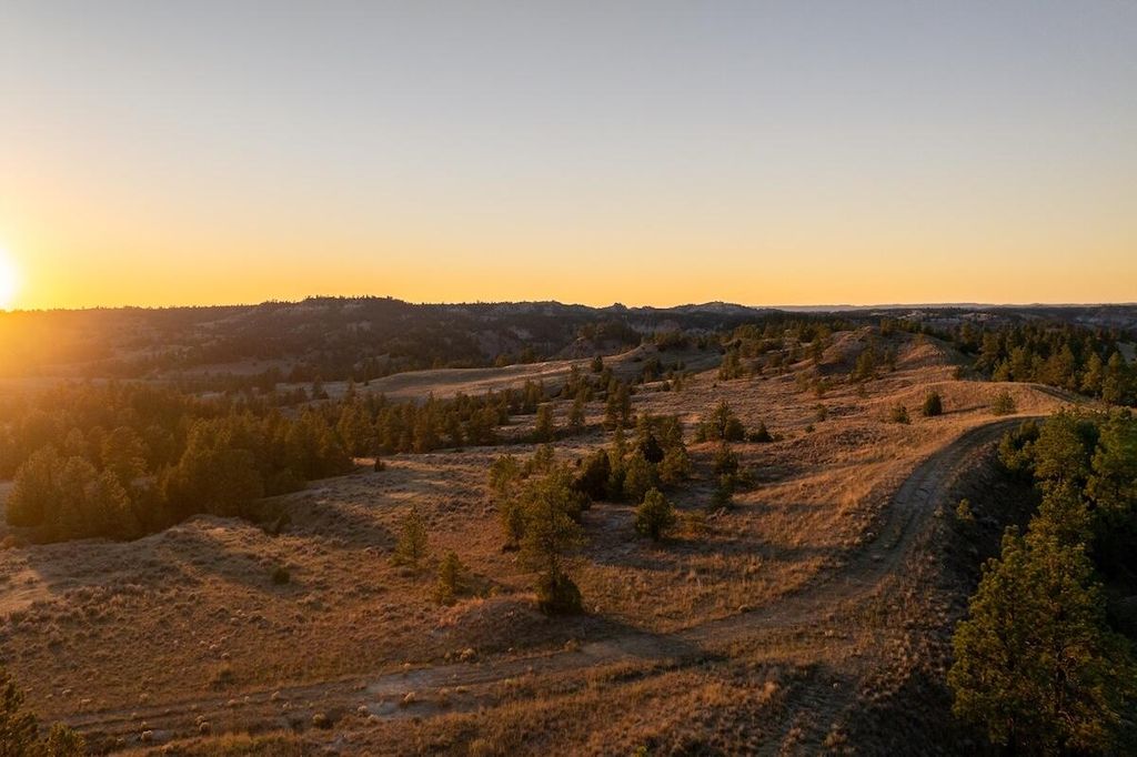 979 Bitter Creek Road, Recluse, WY 82725 photo 34