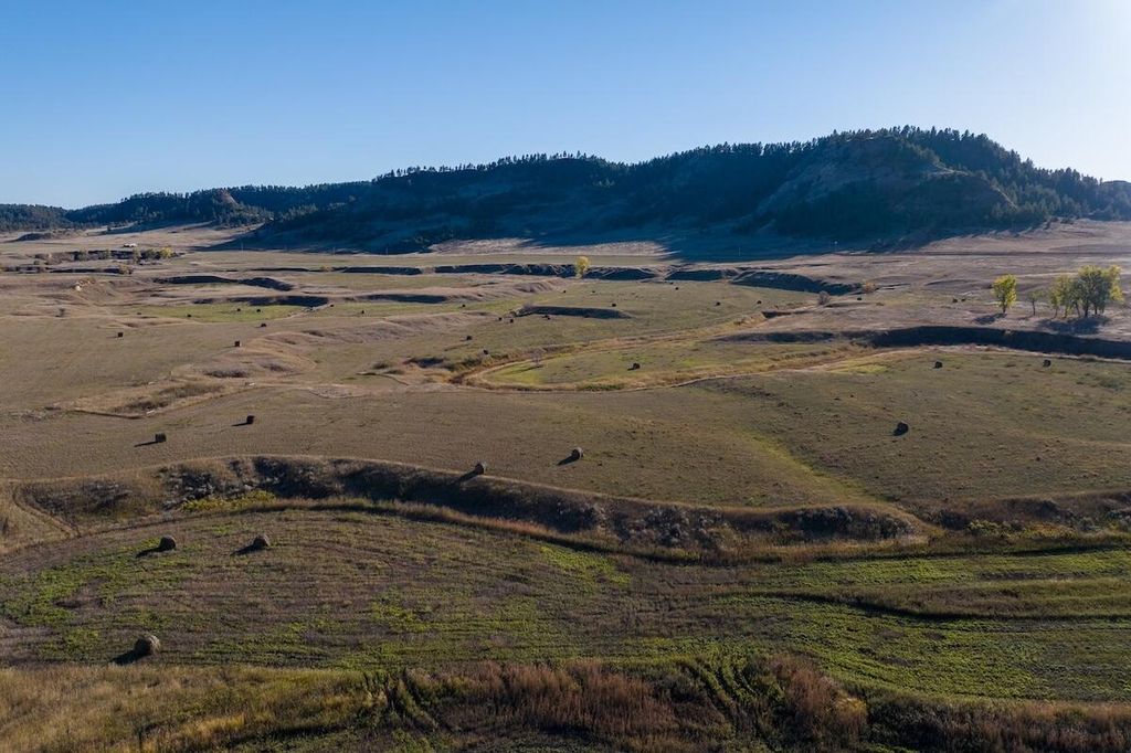 979 Bitter Creek Road, Recluse, WY 82725 photo 4