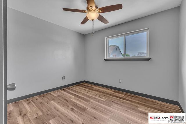 4737 Glenis Street, Dearborn Heights, MI 48125