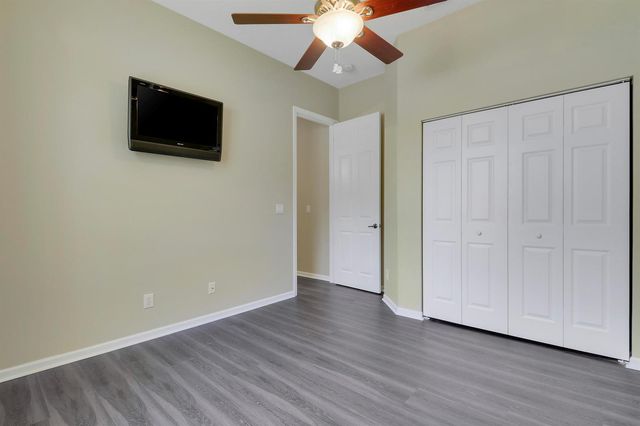 10075 Freesian Way, Lake Worth, FL 33449