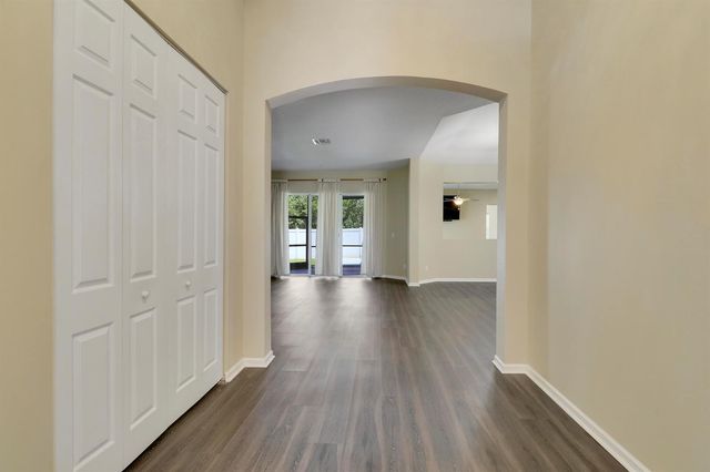10075 Freesian Way, Lake Worth, FL 33449