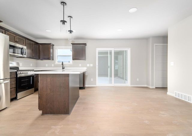 7727 Starnova Drive, Madison, WI 53719