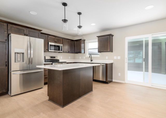 7727 Starnova Drive, Madison, WI 53719