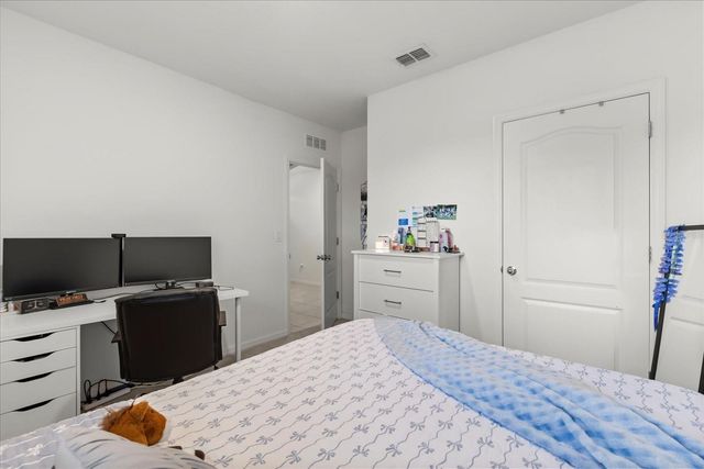 201 WOOD HOLLOW ROAD, Deland, FL 32724