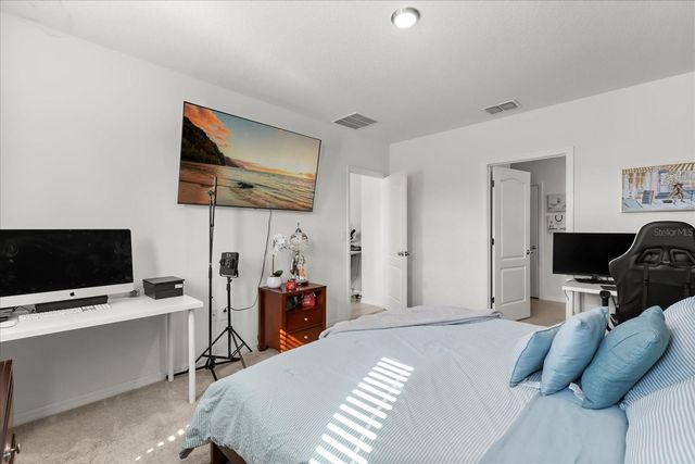 201 WOOD HOLLOW ROAD, Deland, FL 32724