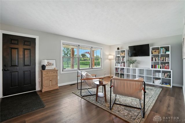 1255 Bischoff Road, New Carlisle, OH 45344