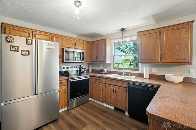 1255 Bischoff Road, New Carlisle, OH 45344