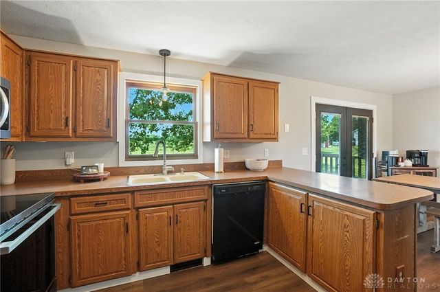 1255 Bischoff Road, New Carlisle, OH 45344
