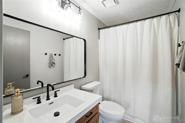 1255 Bischoff Road, New Carlisle, OH 45344