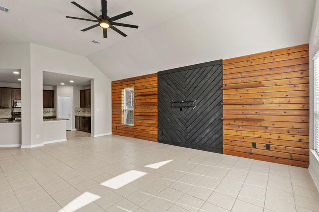 361 Vista Gardens DR, Buda, TX 78610