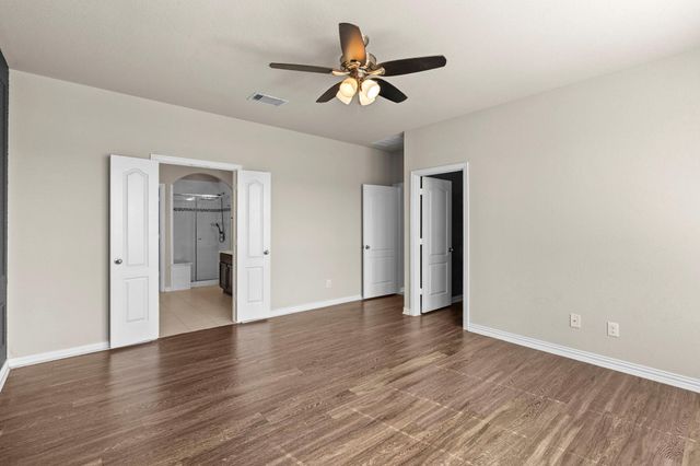 361 Vista Gardens DR, Buda, TX 78610