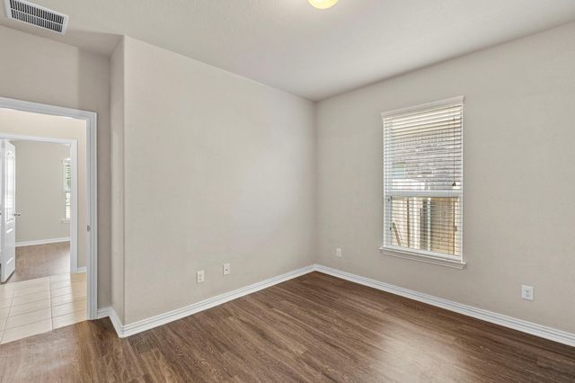 361 Vista Gardens DR, Buda, TX 78610