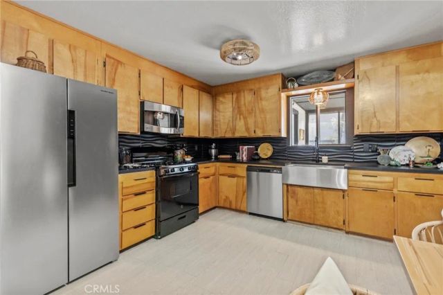 425 Pomona Avenue, Oroville, CA 95965