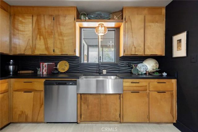 425 Pomona Avenue, Oroville, CA 95965