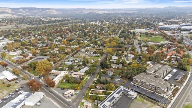 425 Pomona Avenue, Oroville, CA 95965