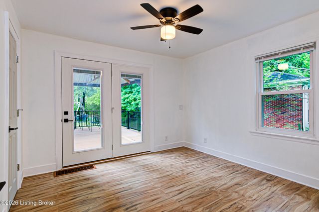 4011 Lambert Ave, Louisville, KY 40218