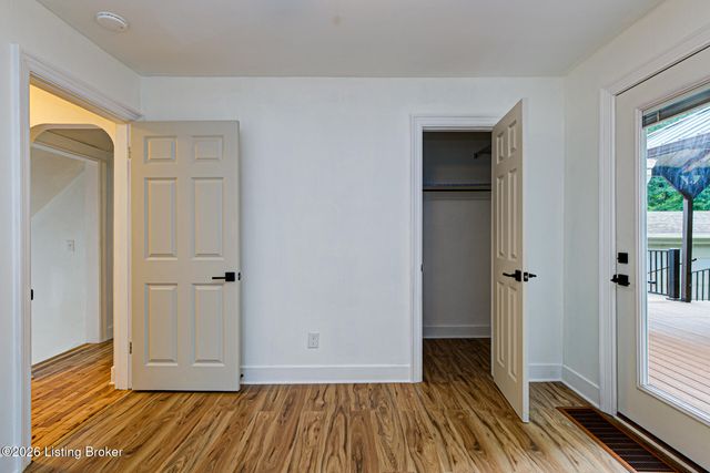 4011 Lambert Ave, Louisville, KY 40218
