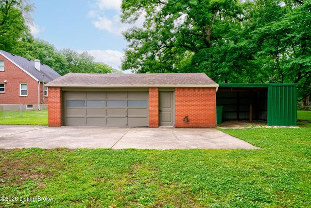 4011 Lambert Ave, Louisville, KY 40218