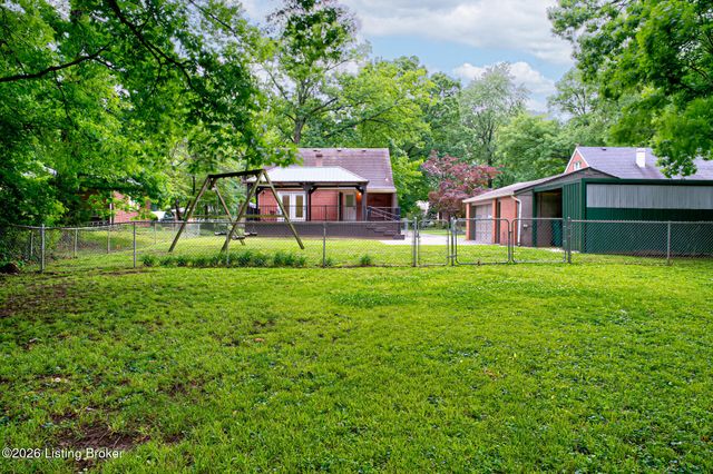 4011 Lambert Ave, Louisville, KY 40218