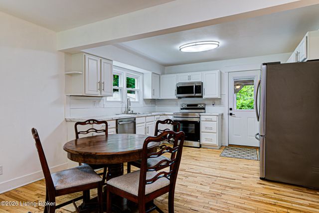 4011 Lambert Ave, Louisville, KY 40218