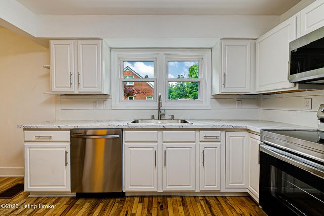 4011 Lambert Ave, Louisville, KY 40218