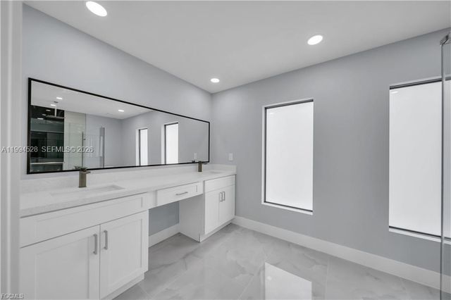 2806 Vera Ave S, Lehigh Acres, FL 33976