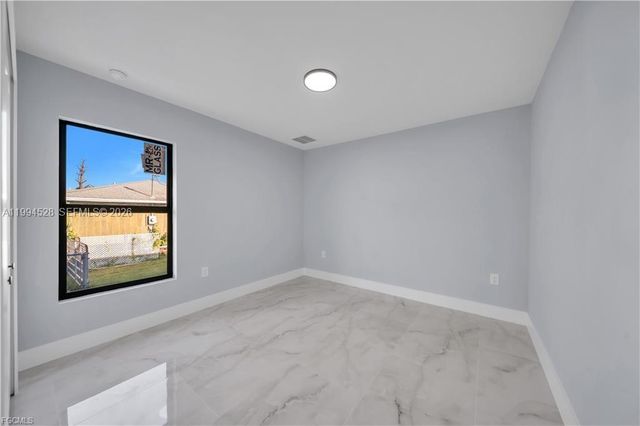 2806 Vera Ave S, Lehigh Acres, FL 33976