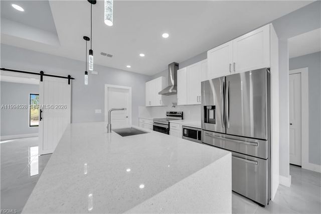 2806 Vera Ave S, Lehigh Acres, FL 33976