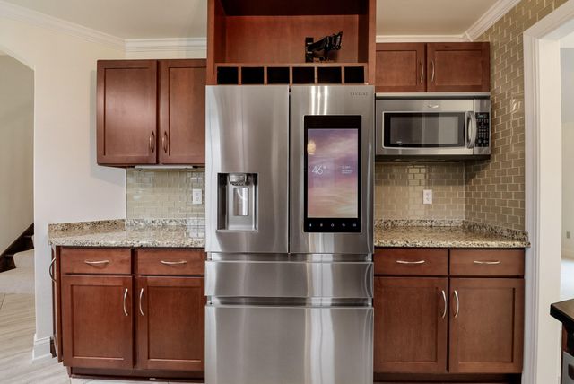 1055 Mission Hills Court, Chesterton, IN 46304