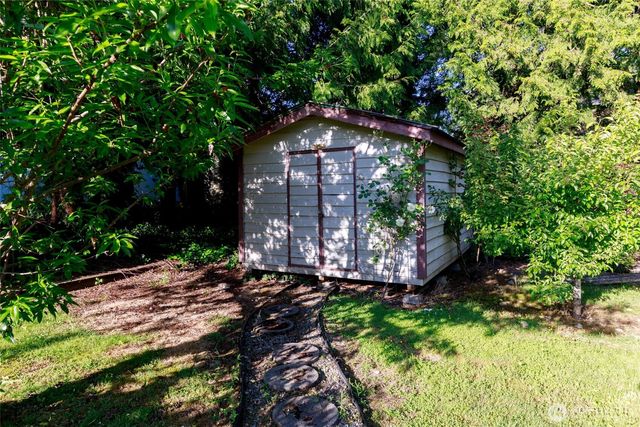 20411 56th Avenue W, Lynnwood, WA 98036