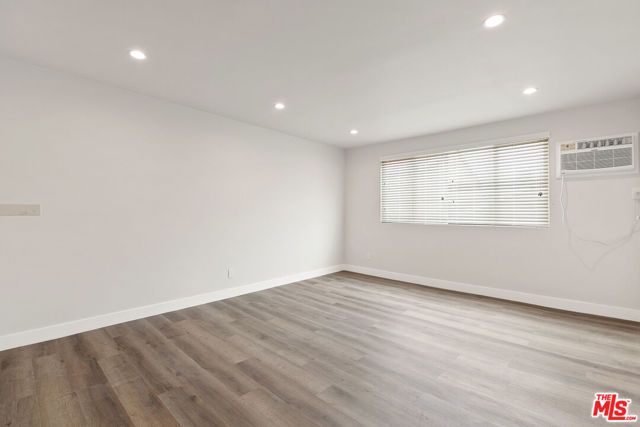 2401 S SYCAMORE Avenue 6, Los Angeles, CA 90016