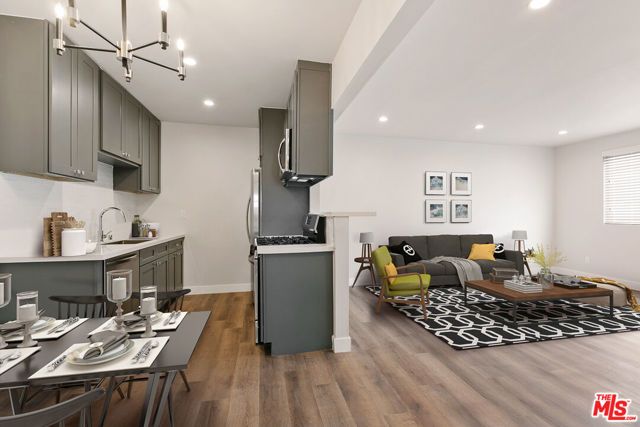 2401 S SYCAMORE Avenue 6, Los Angeles, CA 90016
