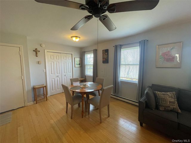 43 Brushy Neck Lane 10, Westhampton, NY 11977
