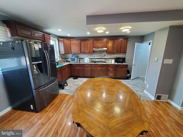 1053 LEVICK ST, Philadelphia, PA 19111
