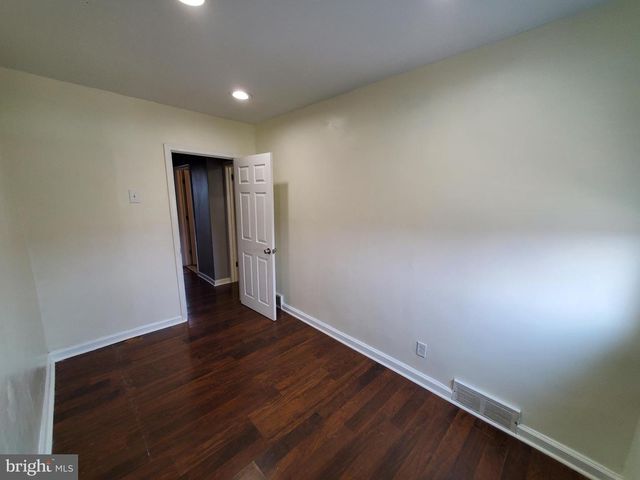 1053 LEVICK ST, Philadelphia, PA 19111
