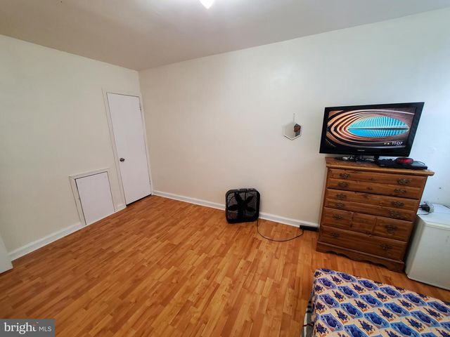 1053 LEVICK ST, Philadelphia, PA 19111