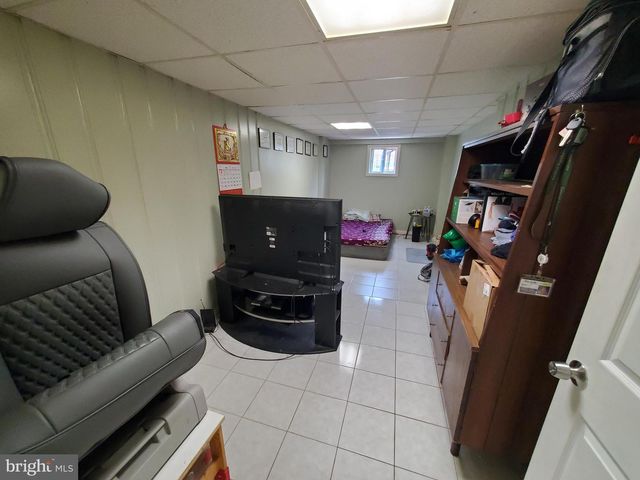 1053 LEVICK ST, Philadelphia, PA 19111