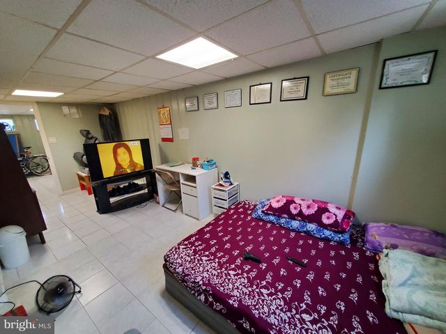 1053 LEVICK ST, Philadelphia, PA 19111