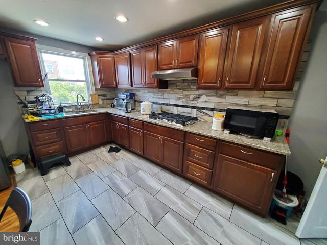1053 LEVICK ST, Philadelphia, PA 19111