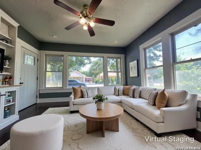 423 Barrett Place, San Antonio, TX 78225