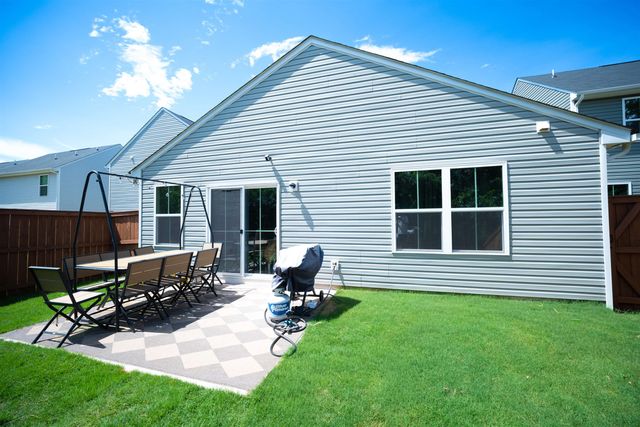 121 Davis Grove Ln, Piedmont, SC 29673