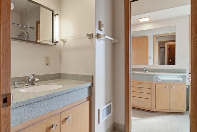 5222 Mead ROAD, Greendale, WI 53129