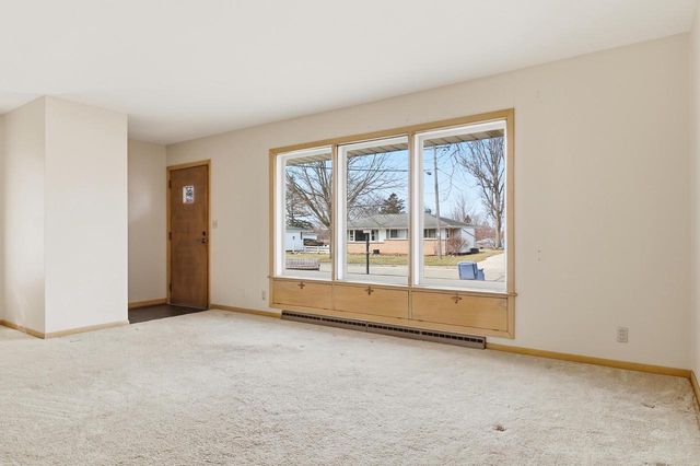 5222 Mead ROAD, Greendale, WI 53129