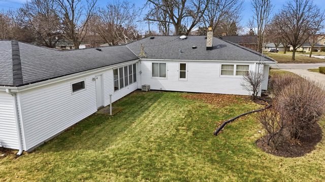 5222 Mead ROAD, Greendale, WI 53129