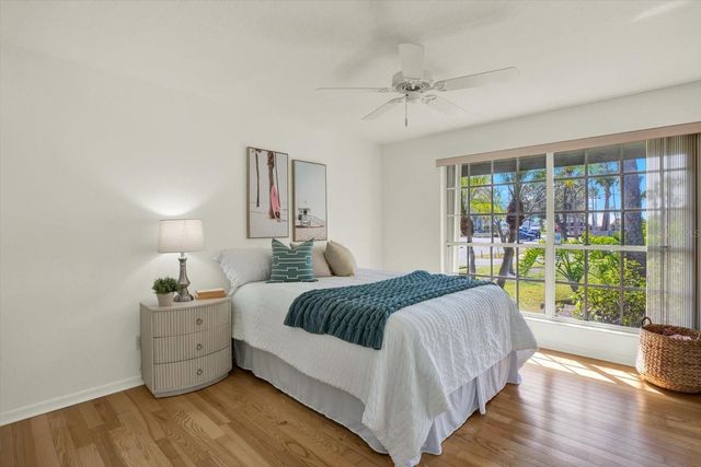 4684 HURON ROAD, St Petersburg, FL 33708