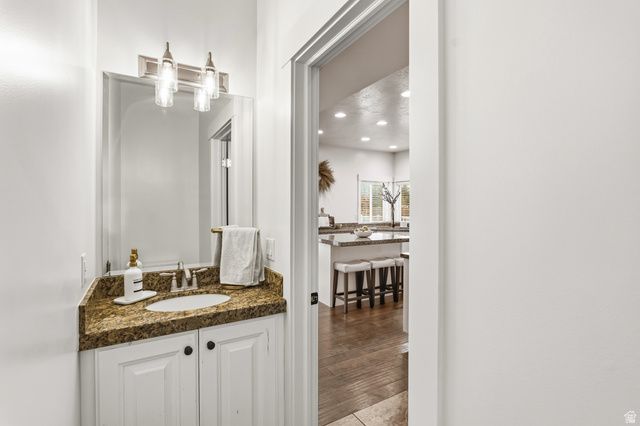 10416 N CANTERBURY DR, Highland, UT 84003