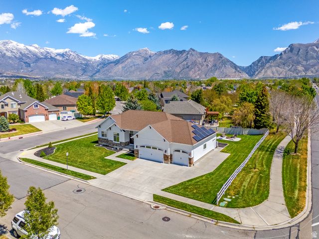 10416 N CANTERBURY DR, Highland, UT 84003